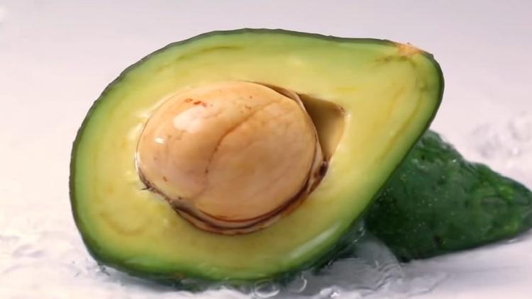 Manfaat Alpukat Sebagai Buah Penurun Tekanan Darah Tinggi